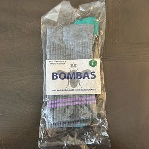 Bombas women’s calf height athletic socks. New in package, size Large.